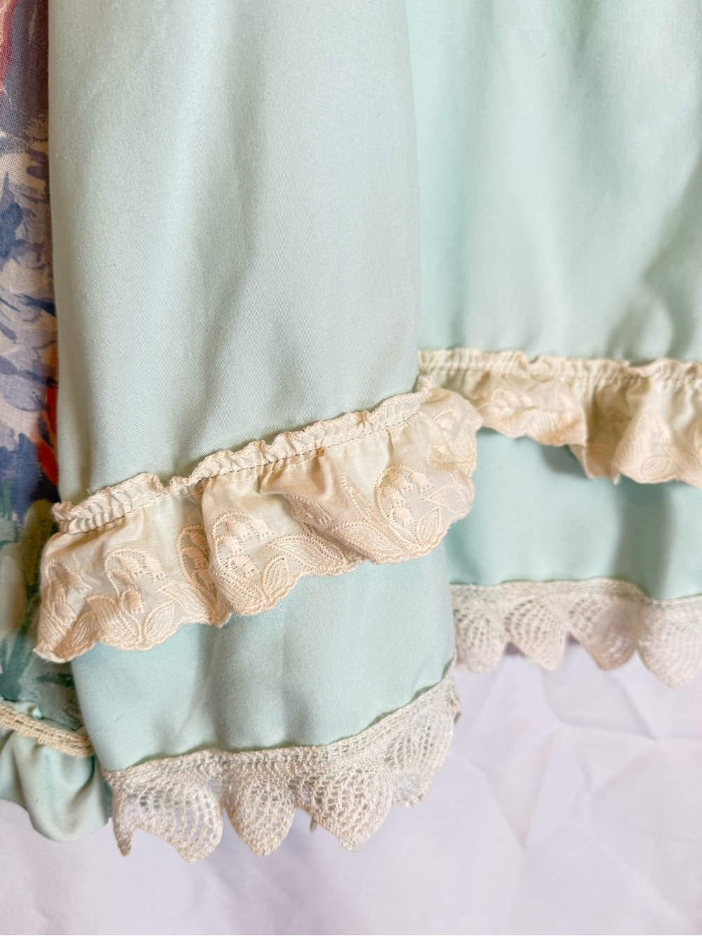 Upcycled Boho Floral Patchwork Pantaloon Culottes Wide Leg Shorts Medium to Larg - Picture 6 of 7